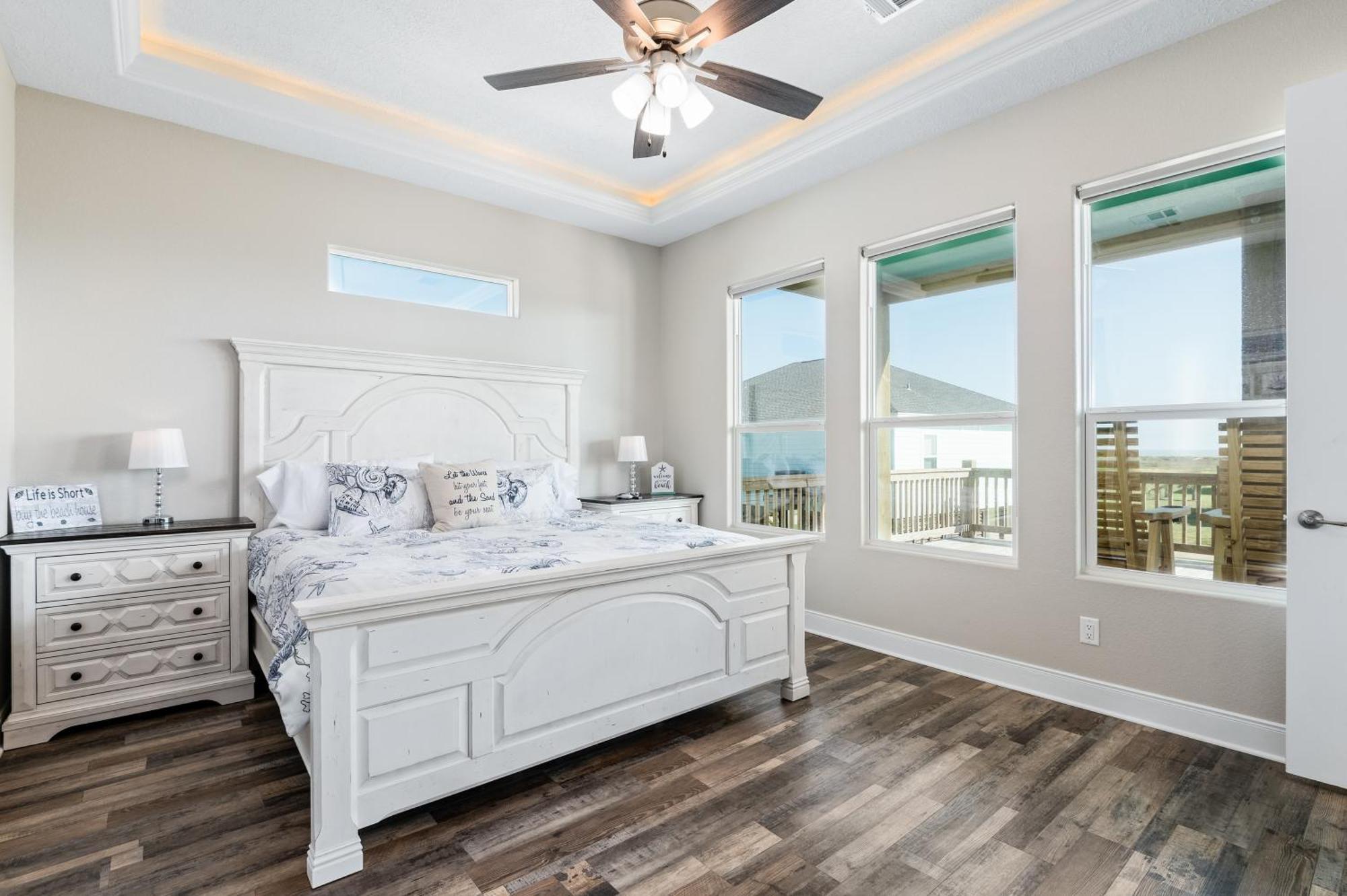 Stylish 4Br Crystal Beach Retreat Walk To Beach Bolivar Peninsula Extérieur photo