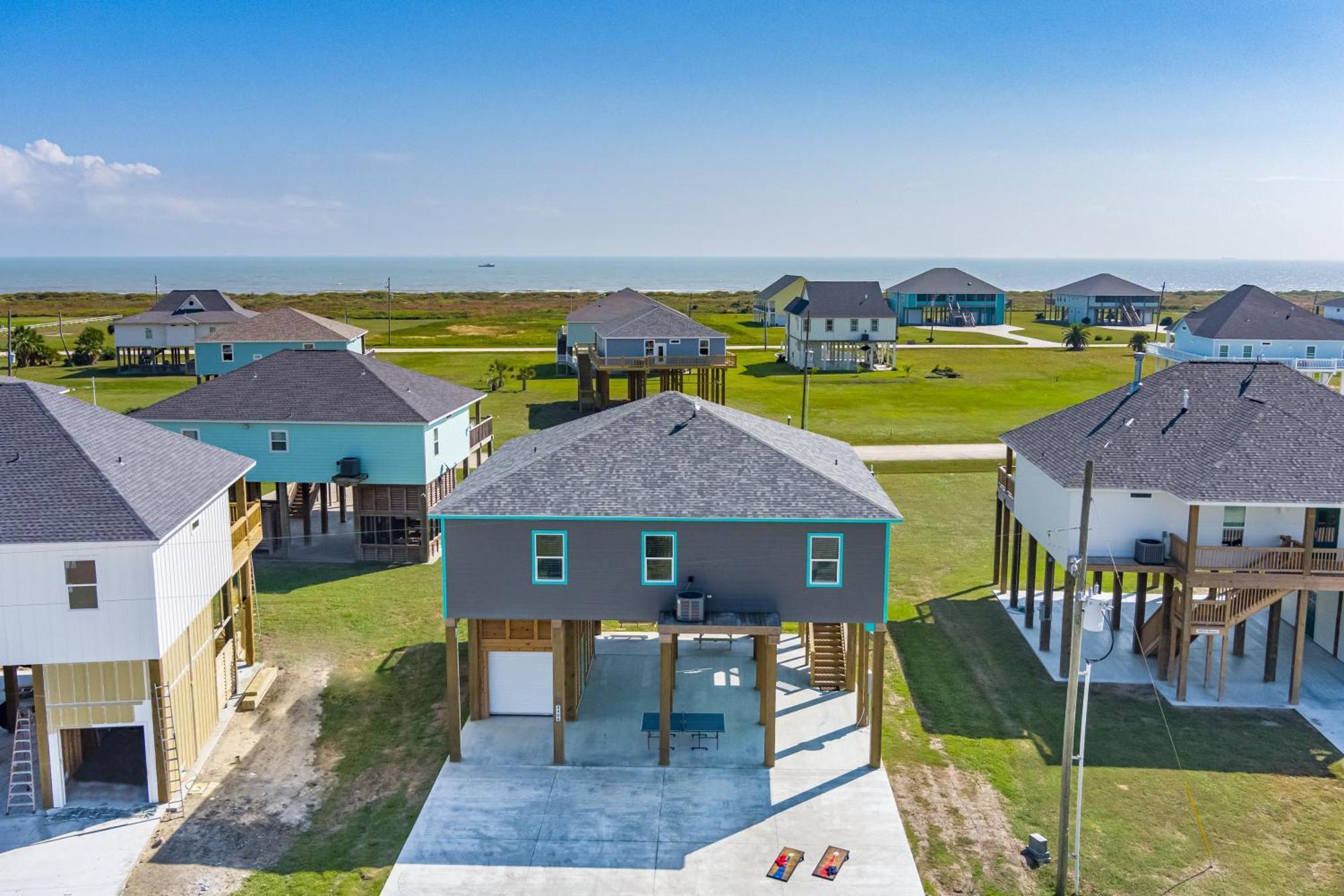 Stylish 4Br Crystal Beach Retreat Walk To Beach Bolivar Peninsula Extérieur photo